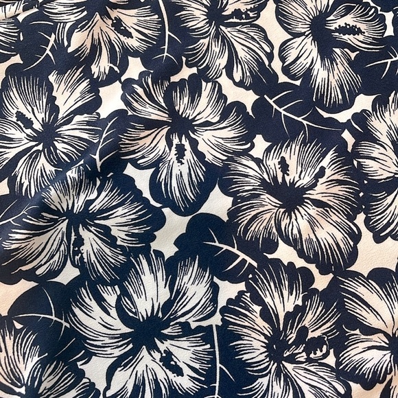 Michael Kors Floral Wide Leg Pants Blue White Hibiscus Size Large - Picture 7 of 10